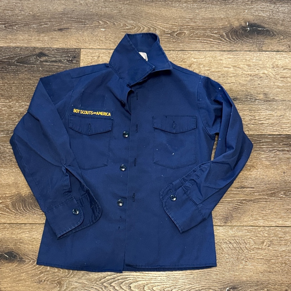 Boy Scouts‎ of American navy button down 10